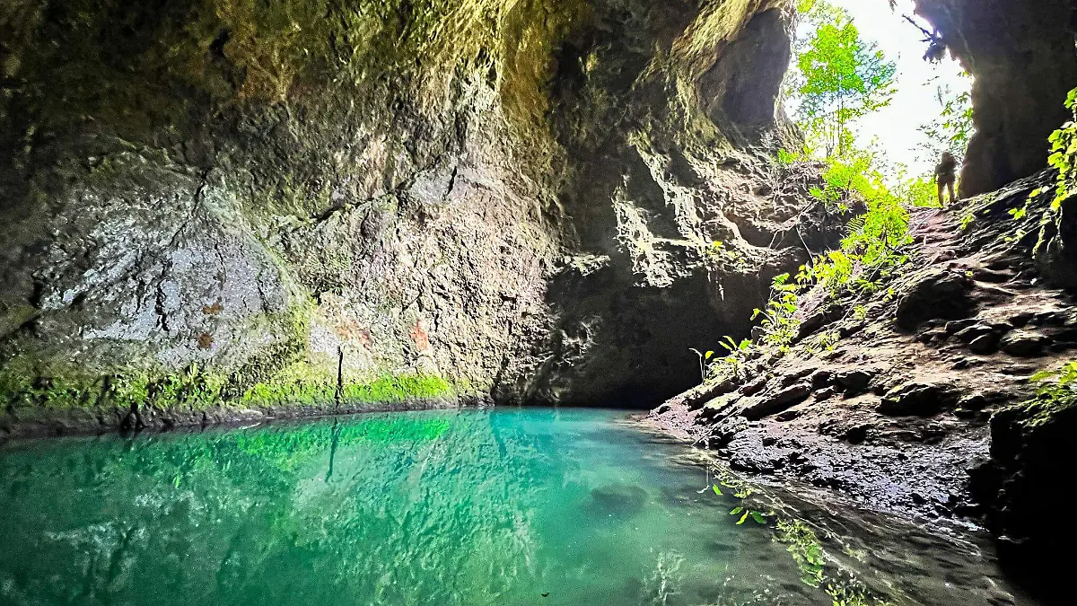 Cenote en presidio Veracruz Facebook IxhuaYorky